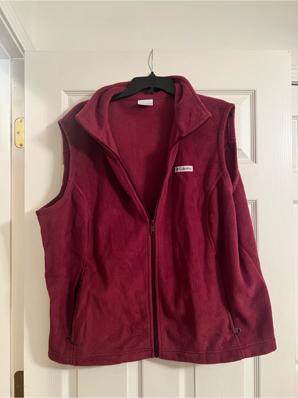 Columbia Women's Maroon Full-Zip Fleece Vest